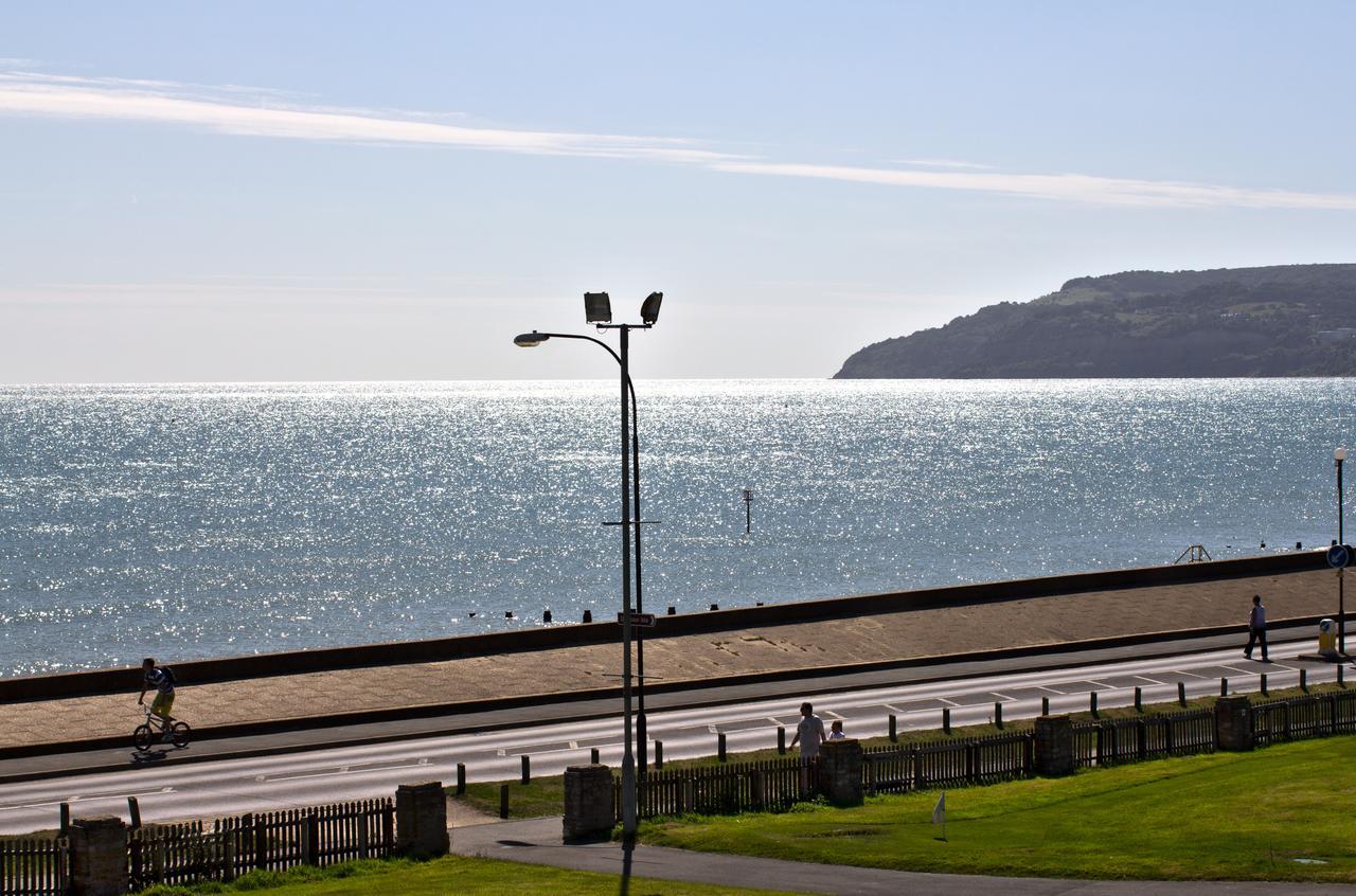 Sandown Hotel - Sandown, Isle Of Wight --- Return Car Ferry 89 Pounds From Southampton Exterior foto